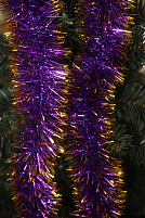 Мишура №10/45 Фиолетовая с золотым кончиком