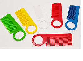 Расческа однорядная 151