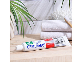 Зубная паста Весна Семейная 90гр.б/фут Классич(Самара)9138