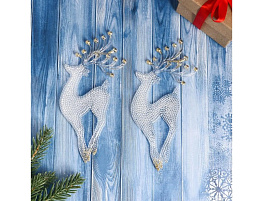 Подвеска пластик Грациозный олень 1400050 8*17,5см 2шт