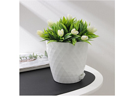 Кашпо цветочное 1,5л Румба 057162/0978 белое с поддоном