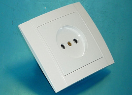 Розетка 1м СП 2505