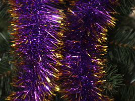 Мишура №10/45 Фиолетовая с золотым кончиком