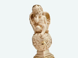 Статуэтка ИА-117В Ангел на шаре нов сл. кость 37*13*13см