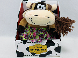 Мягкая игрушка Корова в юбке с косой