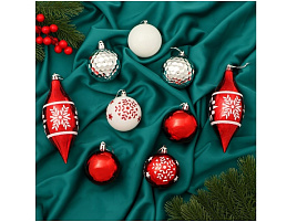 Набор новогодних украшений 9510297 Снежинки ассорти 16шт