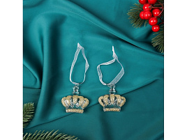 Подвеска пластик Корона 4*4,5см 2шт 10497769