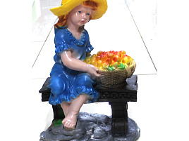 Фигурка садовая Девочка на скамейке цвет. ЛР-16 50*30*25см