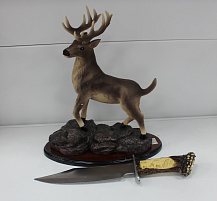 Статуэтка Олень