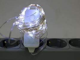 Электрогирлянда проволока 10м белая от сети