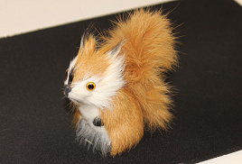 Сувенир Белка мех №18 7*4см