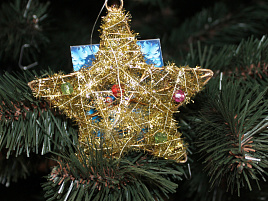 Подвеска пластик Звезда 12см E0614