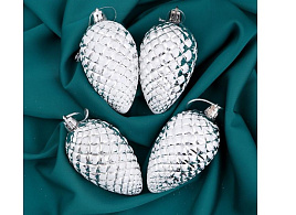 Фигурка Шишка 3259670 Снежная, белый 1шт